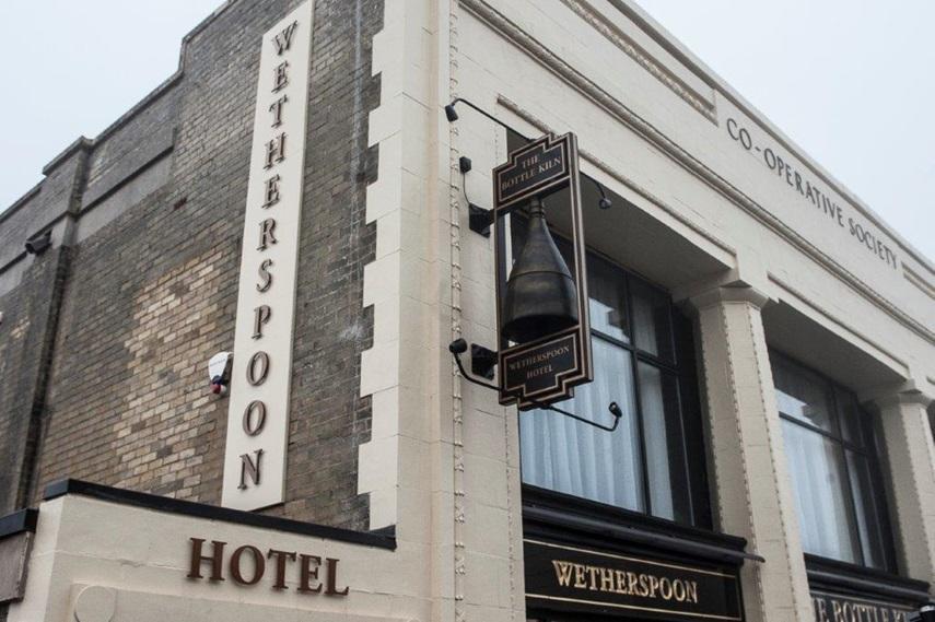 Hotel The Bottle Kiln Wetherspoon Harwich Exterior foto